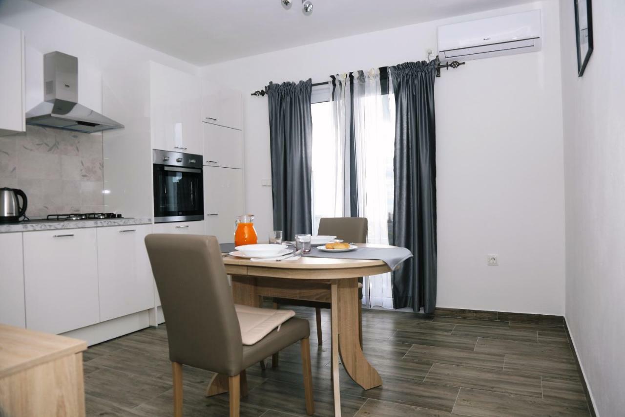 Apartments Tonia Br. 1 Завалатица Экстерьер фото